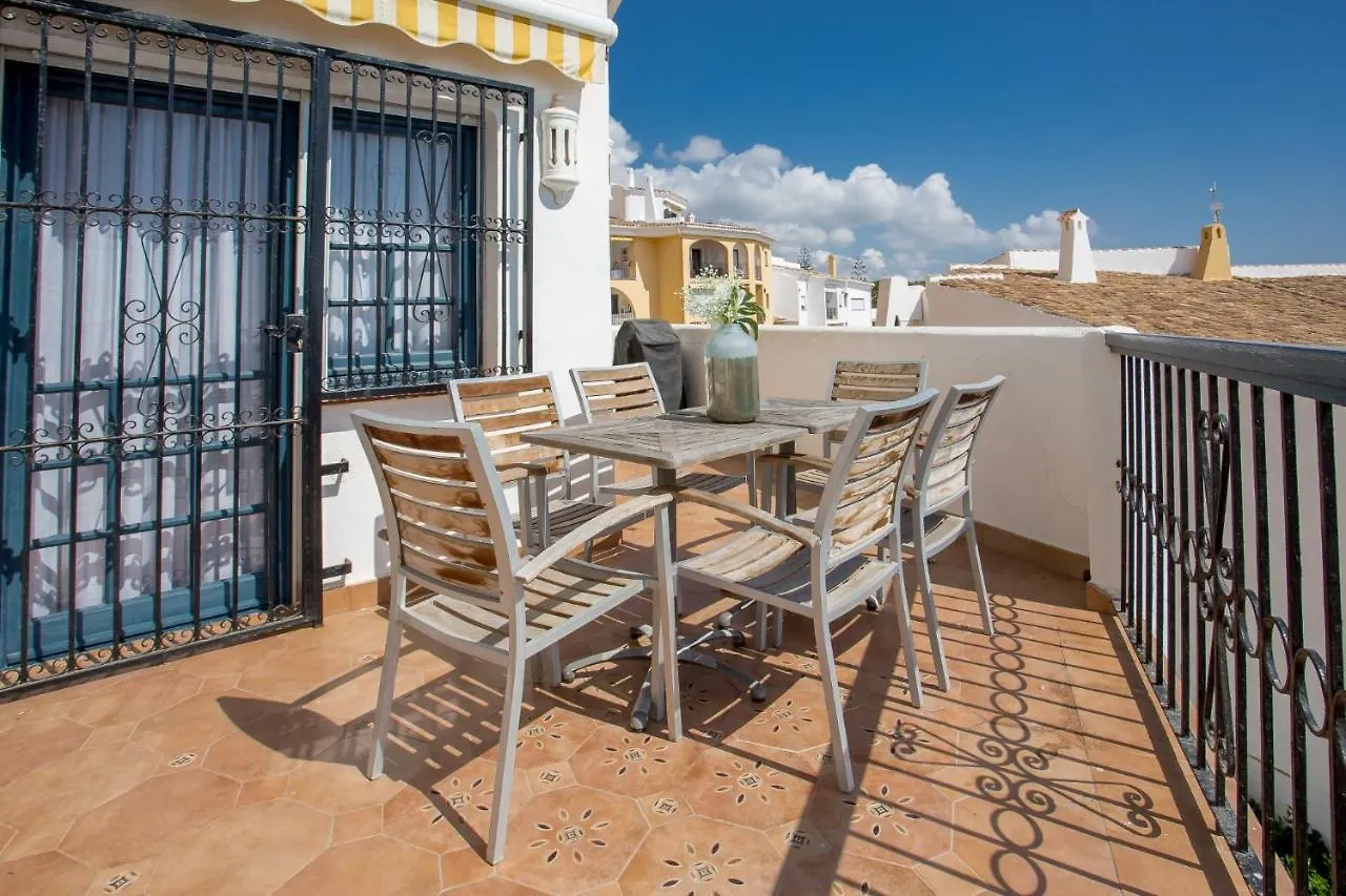 L168 Cabopino Apartment Marbella