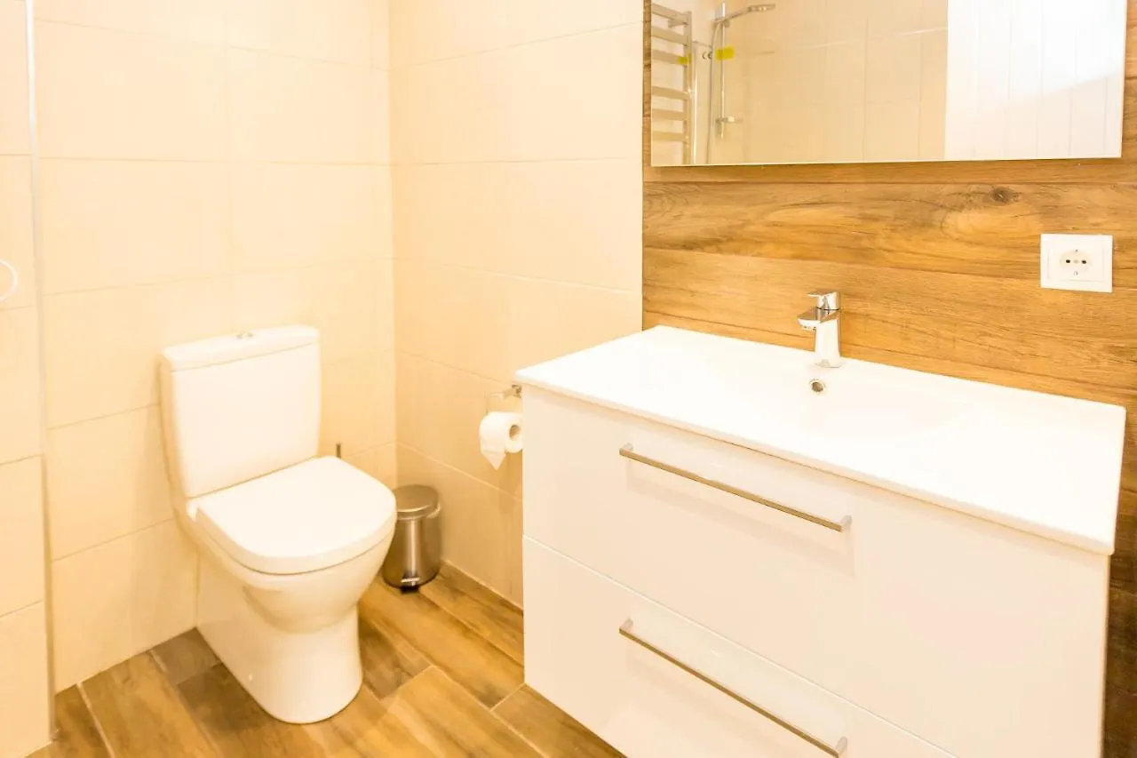 L168 Cabopino Apartment Marbella