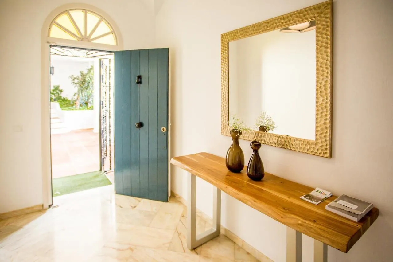 L168 Cabopino Apartment Marbella