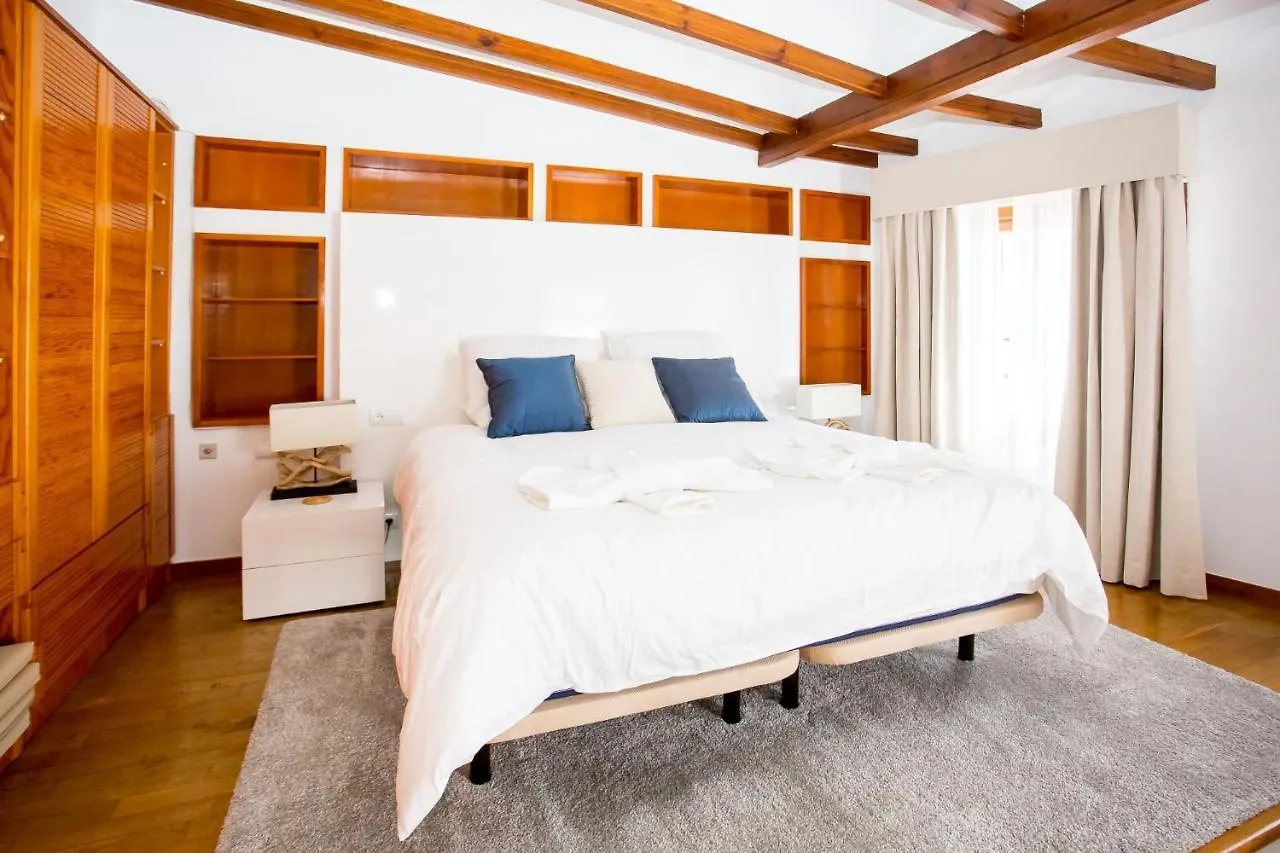 L168 Cabopino Apartment Marbella