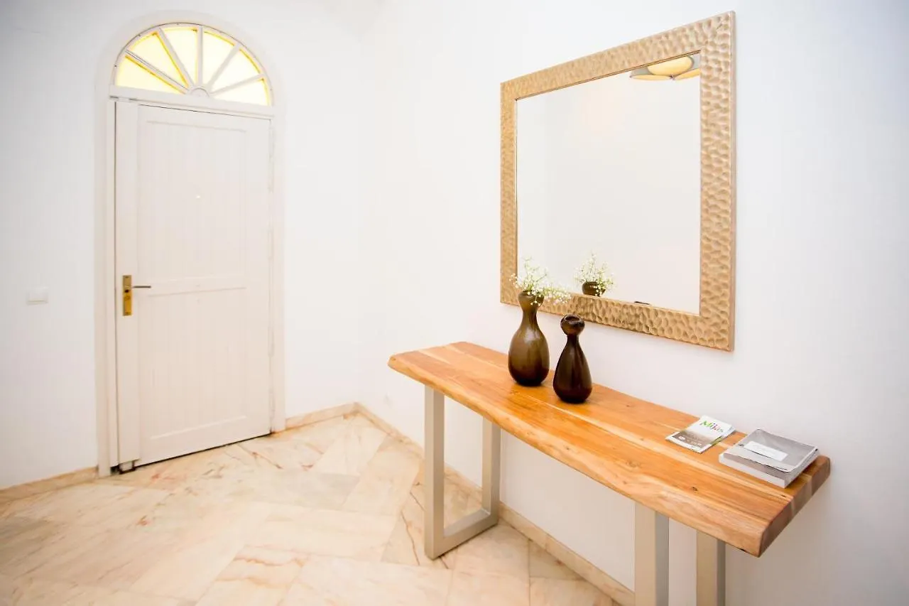 L168 Cabopino Apartment Marbella