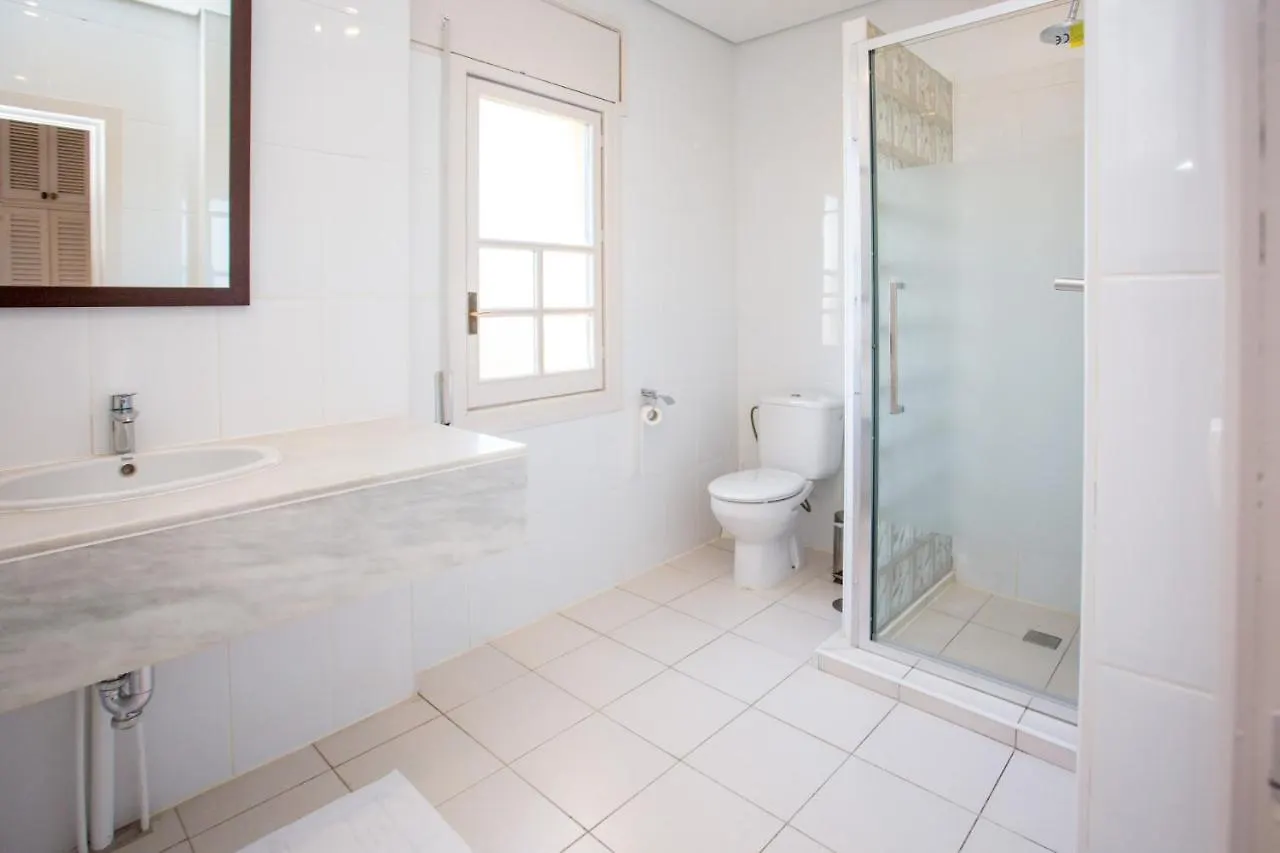 L168 Cabopino Apartment Marbella