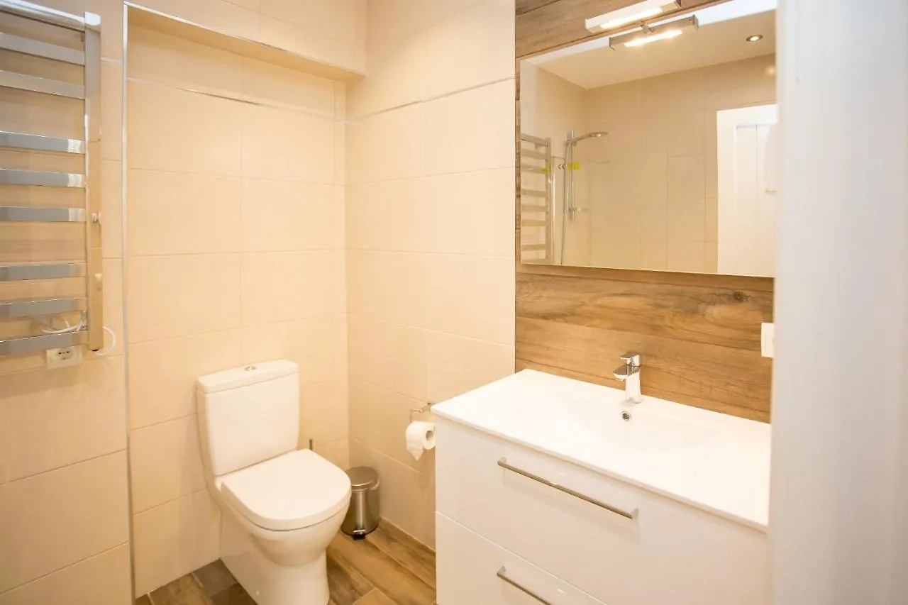 L168 Cabopino Apartment Marbella